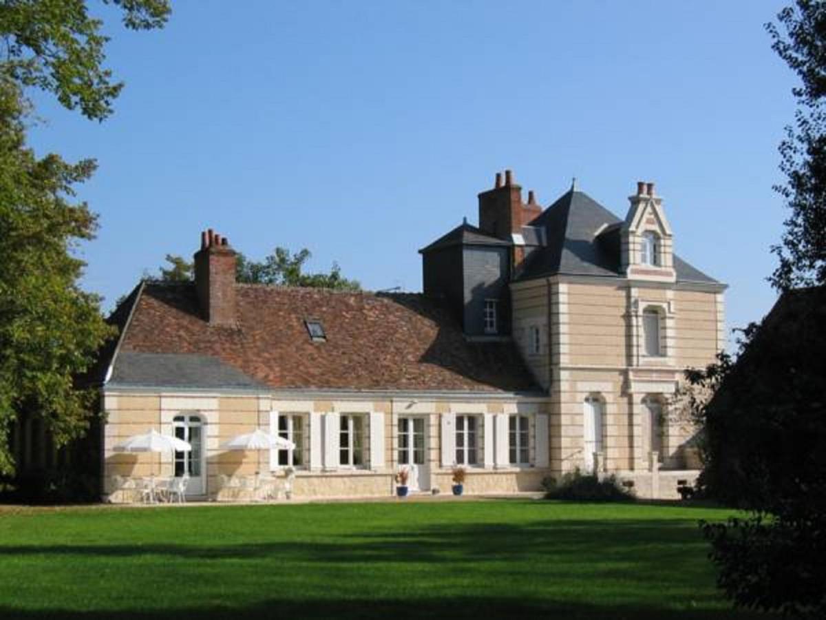 Bed and Breakfast Le Plessis Bbb Blois Esterno foto