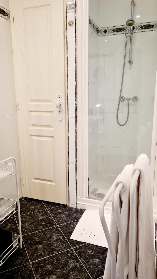 Bed and Breakfast Le Plessis Bbb Blois Esterno foto