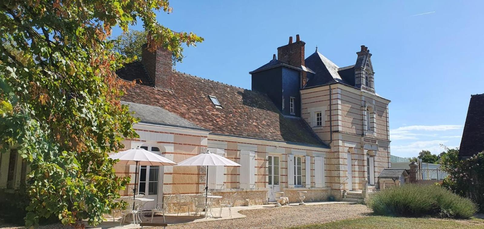 Bed and Breakfast Le Plessis Bbb Blois Esterno foto